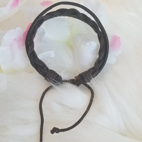 Dark brown braided faux leather bracelet - Picture 4 of 4